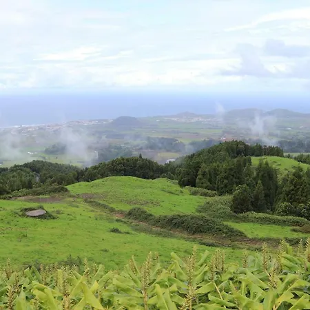 Casa Da Palmeira Sao Miguel, Azores Farroupo